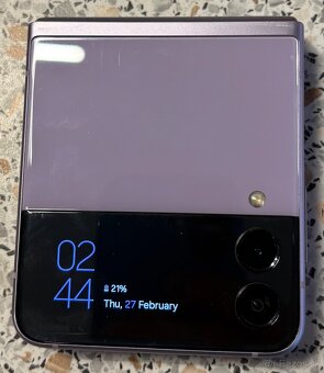Samsung Galaxy Z Flip3 128gb - 6