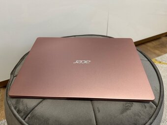 Acer notebook kovový - 6