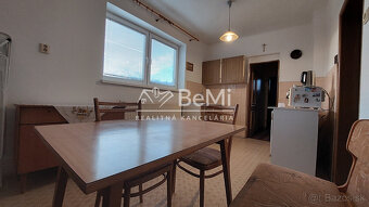 Predaj - rodinný dom v obci Tesáre ID 211-12-LUGU - 6