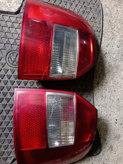 Audi A4 B6 predné+zadné svetlá - 6