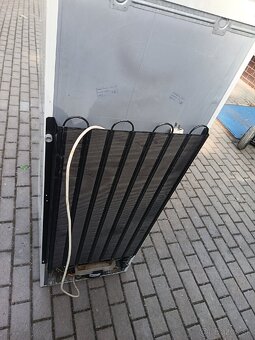Pekná chladnička z mrazničkou v BA dovoz zdarma - 6