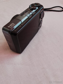 Sony Cyber-Shot DSC-HX9V - 6