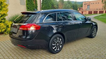Opel Insignia SPORTS TOURER SW 2.0CDTi 118KW 4X4 M6 - 6