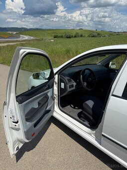 Škoda Fabia 1.4 MPi - 6