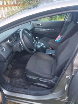 Peugeot 5008 - 6