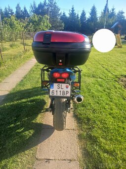Kawasaki ZR7S - 6