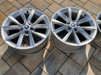Alu disky org Škoda 5x112 8J ET44 R18 - 6