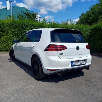 Volkswagen Golf 7 GTI 2.0 162kw - 6