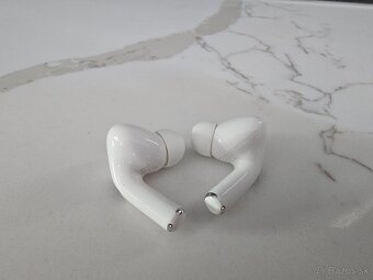 Apple  AirPods 2 Pro - 2 Generácia - 6