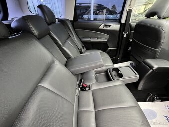 Subaru FORESTER 2012 - 6