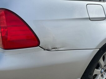 BMW 318i E91 Facelift - 6