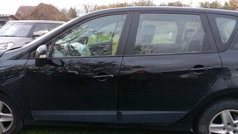 Renault Megane Scenic - 6