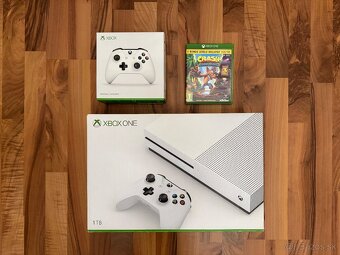 Xbox One S 1tb, 2x ovladac - 6
