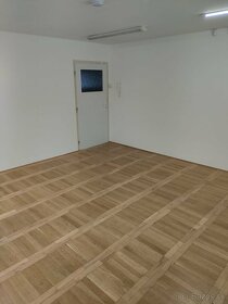 Kancelária Čermáň, 25 m2, parkovanie, internet, energie - 6