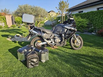 Honda VARADERO XL 1000 - 6