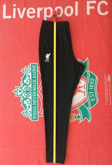 Liverpool FC Nike čierne slim fit tepláky, veľkosť XL - 6