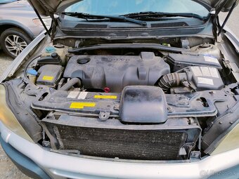 Volvo V50 2,0 100kw-Náhradní díly - 6