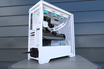 Herný PC, Ryzen 9 7950X3D, RX 9070 XT, 96GB RAM, SSD, 24m - 6