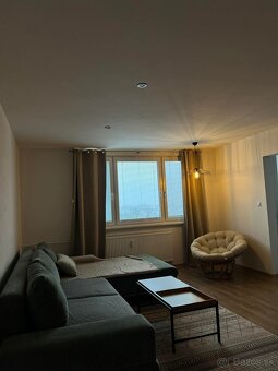 🏡 Na prenájom zrekonštruovaný 2-izbový byt s balkónom - 6