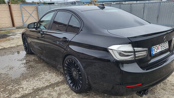 Predam BMW 328i,km:116000,rv:9/2013,velmi dobrý stav. - 6