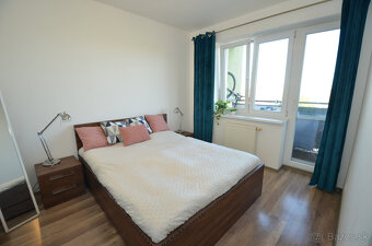 Pekný 2-izb. byt so šatníkom a vlastným kúrením. Nízke nákla - 6