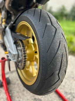 Aprilia Shiver 750 - 6