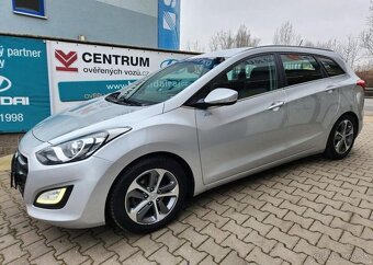 Hyundai i30 1.6-spotř.5l/100km - 6