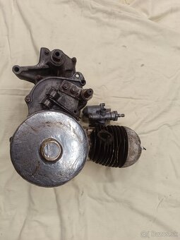 Motor Jawa robot 100 - 6