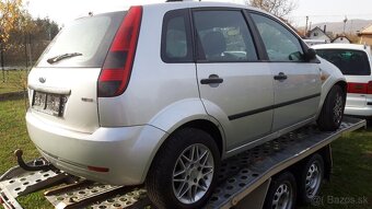 FORD FIESTA 1,4 TDCI - Svetlo zadné facelift - 6
