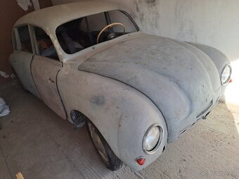 Predám TATRA 600 TATRAPLAN - 6