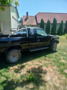 Nissan - 6