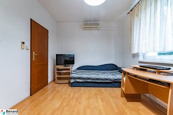 NA PREDAJ 3 IZB. BYT,VÝBORNA LOKALITA,SÍDLISKO III.,PO - 6