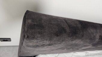 Kvalitná posteľ s úložným priestorom - 6