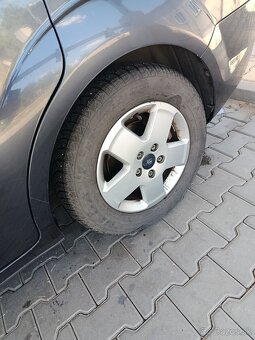 Ford FOCUS kombi 1.6TDCI(2009) - 6