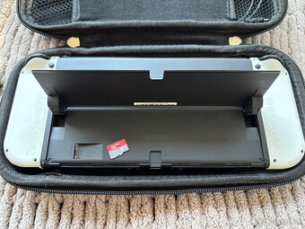 Predám Nintendo Switch OLED - 6