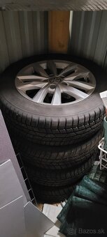 Touran 7 miestne dsg - 6