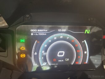 Cf moto mt700 - 6