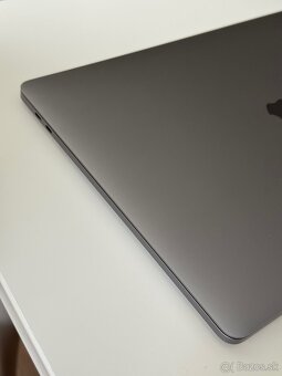 MacBook Pro 15 touchbar (2019) i7 6-jadro, 16GBram, 512GBssd - 6