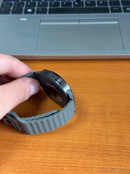 Samsung Galaxy Watch 8 44mm Graphite - len odskúšané - 6