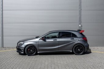 Mercedes-Benz A 45 AMG - 6