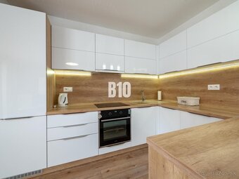 REZERVOVANÉ Slnečný 2 izbový byt s balkónom v novostavbe - N - 6