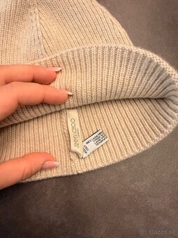 Dámska zimná čiapka JIMMY CHOO - 6