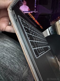 Macbook Air M1 16GB 256 GB SSD - 6