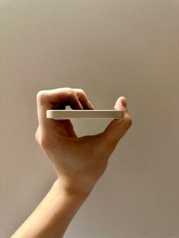 iPhone 12 64GB - White - 6