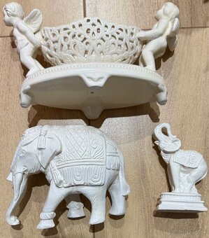 Krásne biele sochy a sošky - 6