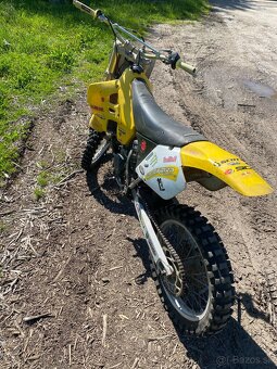 Suzuki RM 125 - 6