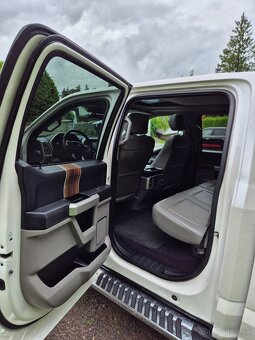 Ford F-150 3.5 V6 EcoBoost LARIAT 4x4 – TOP výbava - 6