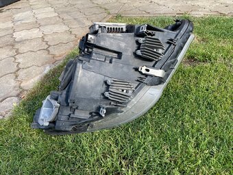 Svetla svetlo BMW F10 F11 Bi-xenon AHL natáčanie - 6