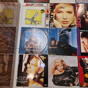 MaxiLP-čkY...METALLICA,QUEEN,GENESIS,DAVID LEE ROTH.... - 6