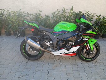 Kawasaki ZX10 R - 6